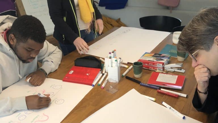 Des profs se forment à l&rsquo;outil Racines